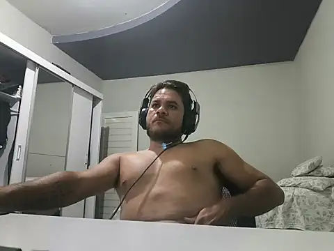 Miguelion2308 online show from February 10, 1:32 am