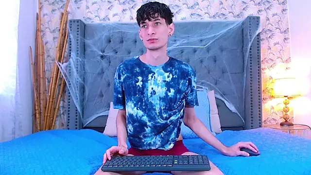 Luke Carter online show from October 18, 1:38 pm