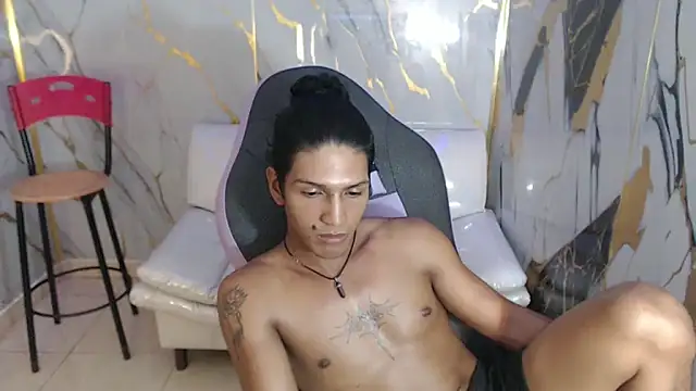 bull cam online show from November 28, 9:16 pm