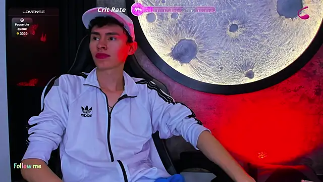 Snapshot of Deivid_oficial20 chatting on October 16, 8:28 pm Deivid oficial20 online show from October 16, 8:28 pm