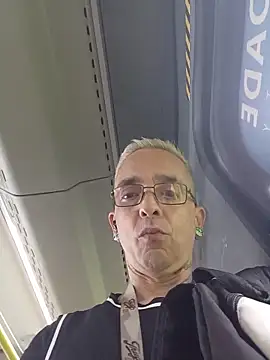 dinho carioca online show from March 12, 12:13 pm