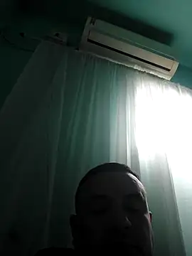 andrerj22 online show from October 21, 6:00 pm