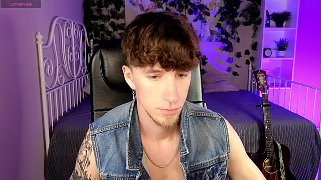 mark caron online show from October 3, 8:25 pm