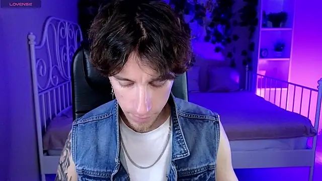 mark caron online show from October 4, 8:35 pm