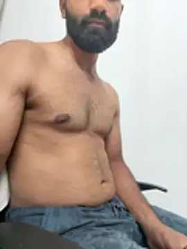 Honeyxoxx online show from April 18, 9:58 pm