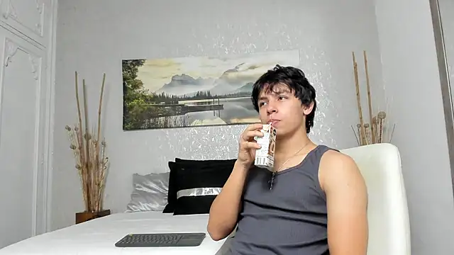 Tyler durten online show from September 13, 8:26 am