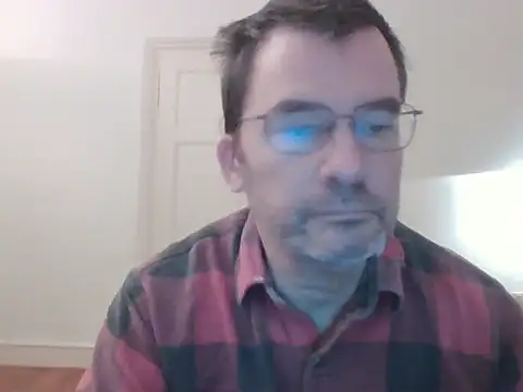 stallionrider88 online show from December 14, 10:06 pm