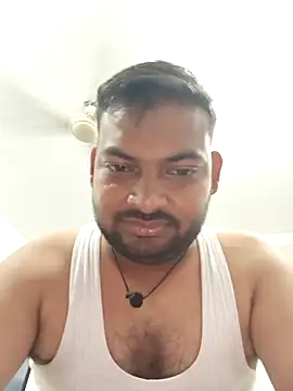 Snapshot of xyz-indian chatting on October 6, 2:00 pm xyz-indian online show from October 6, 2:00 pm