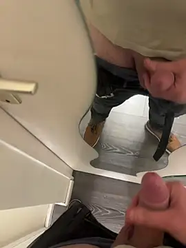 Fredo7501 online show from December 15, 2:58 pm