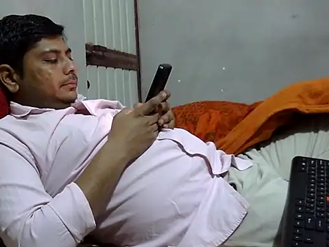 Ajmersingh335512 online show from February 12, 3:40 pm