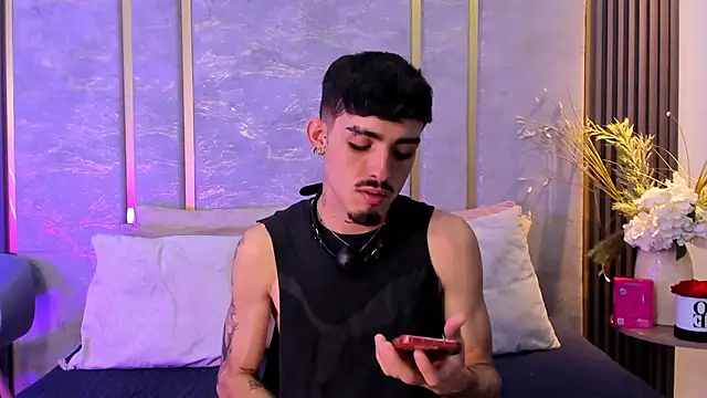 Snapshot of NikoStone_ chatting on September 14, 4:58 am NikoStone online show from September 14, 4:58 am