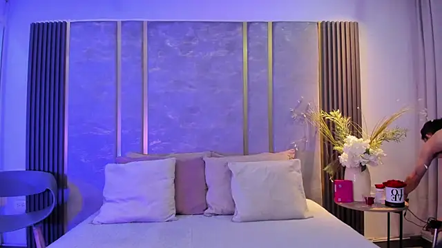 Snapshot of NikoStone_ chatting on September 23, 4:01 am NikoStone online show from September 23, 4:01 am