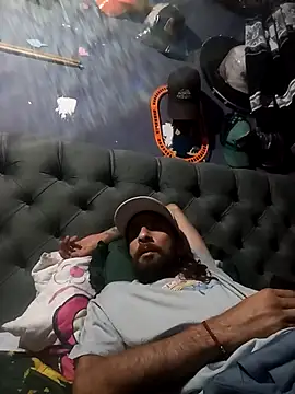 hairy mannn online show from February 28, 2:21 am