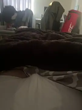 ekfjejwir online show from October 3, 2:55 pm