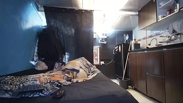 JoshuaMiller online show from September 28, 1:53 pm