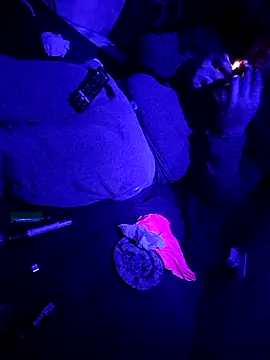 johnboones10 online show from December 21, 12:46 pm