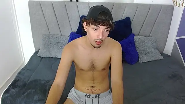 Jake laraxxx online show from October 13, 11:44 pm
