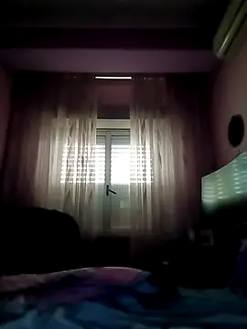 estrogeni online show from April 10, 8:21 am