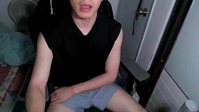 y610809yy online show from April 25, 6:05 pm