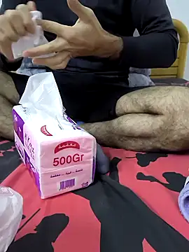 yazinyazin1 online show from November 25, 11:29 pm