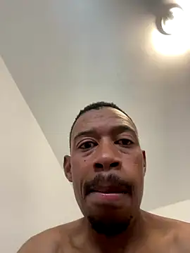 fitsexyman online show from December 4, 4:30 am