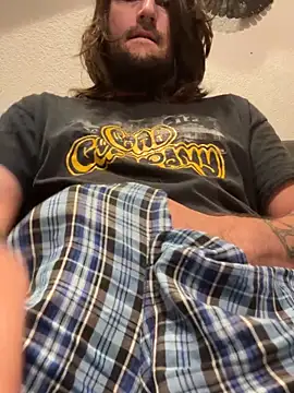 Snapshot of crashnasty chatting on September 22, 12:37 pm crashnasty online show from September 22, 12:37 pm