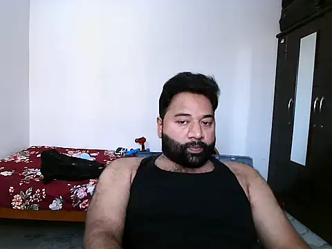 Snapshot of victorvicky69 chatting on October 12, 10:42 am victorvicky69 online show from October 12, 10:42 am