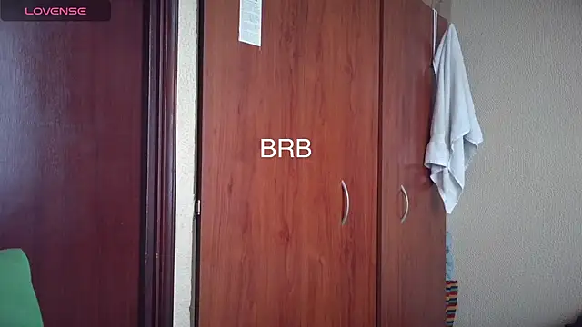 cris2428 online show from January 17, 10:33 pm