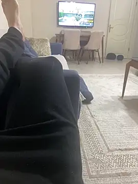 banuemre28 online show from February 3, 7:41 pm