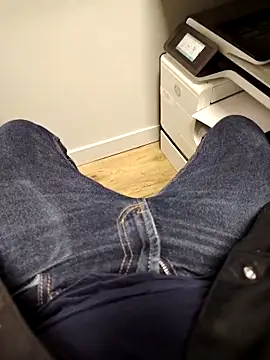 Alberto2840 online show from October 30, 3:13 pm