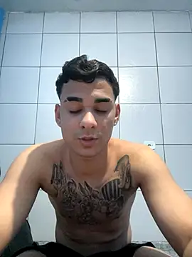 condenovin online show from November 29, 9:28 pm