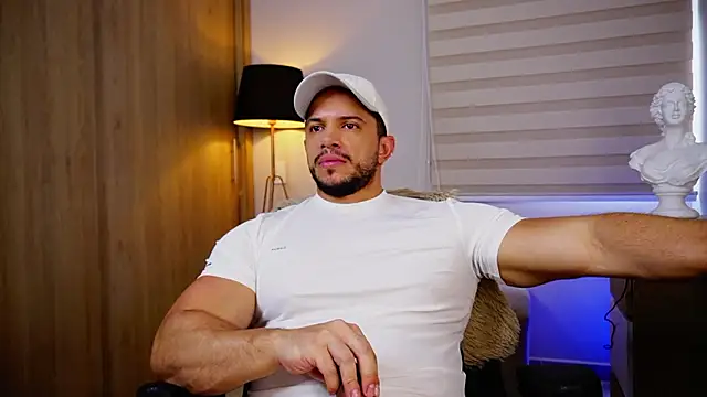 Erick Thompsonx online show from March 23, 6:58 pm