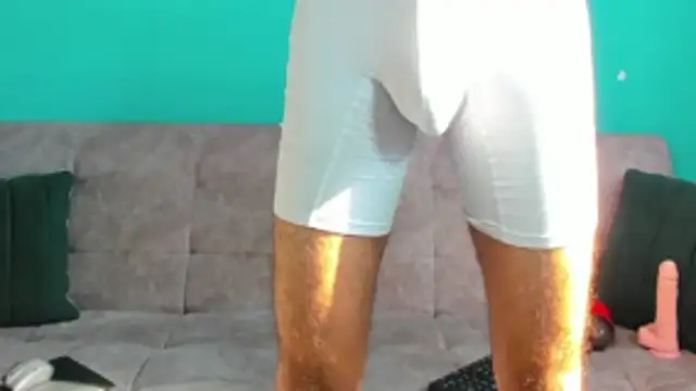 Maikol Ortiz online show from February 20, 1:35 pm