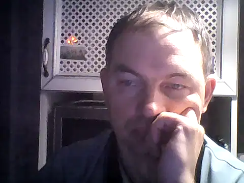 SummerArthur online show from October 1, 4:44 pm