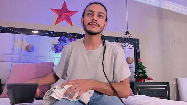 Boss Domiinator online show from December 21, 2:03 pm