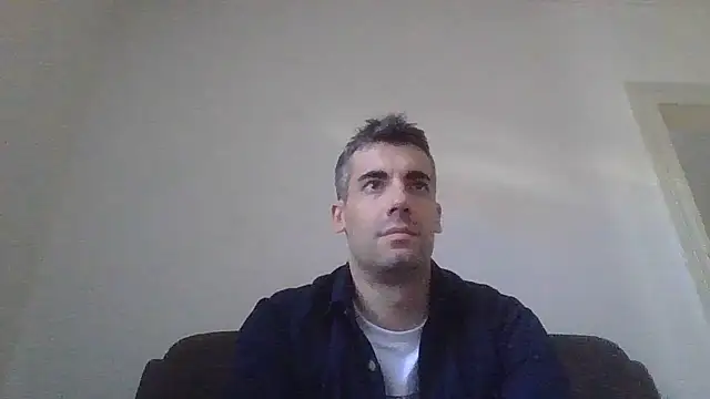 JulioIsHere4you online show from October 11, 12:31 pm
