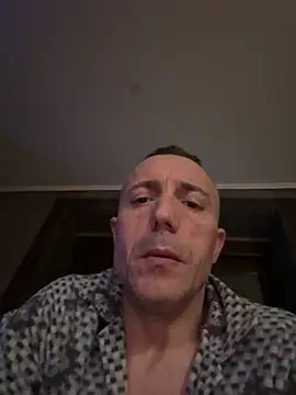 ruberofre online show from December 21, 2:19 am