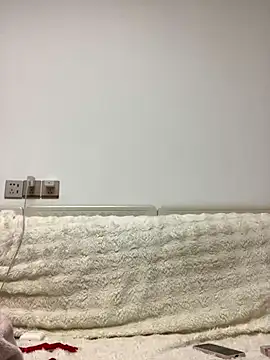 Acuteman online show from December 5, 2:57 pm