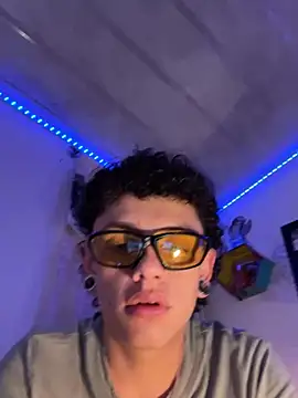 Axel rousex online show from September 30, 2:29 am