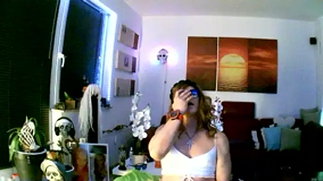 hellgirl1980 online show from November 21, 10:31 pm