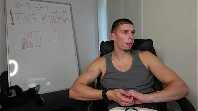 Ryan Dozer online show from October 13, 2:12 pm