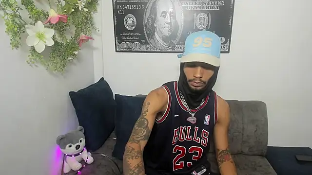 carl jhonson821 online show from November 12, 12:44 pm