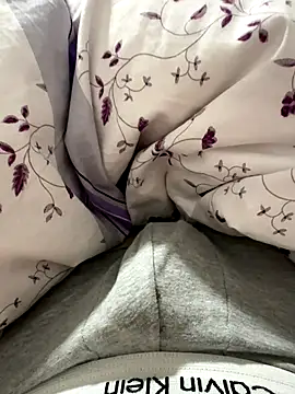 JJ 131 online show from October 15, 6:15 pm