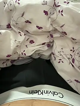 JJ 131 online show from September 23, 1:10 pm