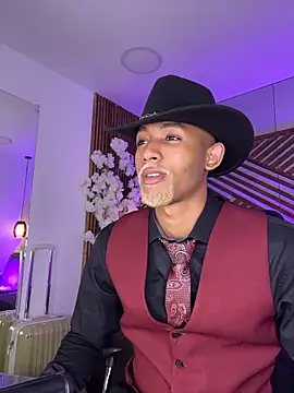 B Wild online show from January 18, 4:14 am