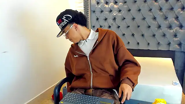 MARSHALL SPENCER online show from March 16, 1:37 pm