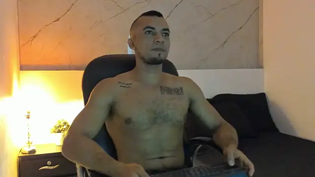 johan miller0 online show from November 15, 1:29 am