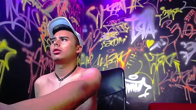 Matthewlodge online show from September 10, 1:32 pm