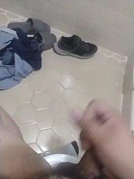 Santiagoqro85 online show from December 17, 9:43 pm