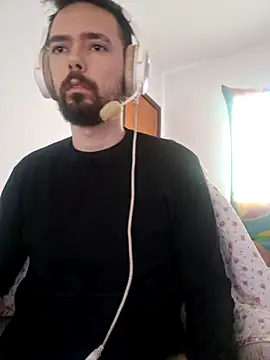 Snapshot of Arthur_Rj_21 chatting on September 13, 5:47 pm Arthur Rj 21 online show from September 13, 5:47 pm